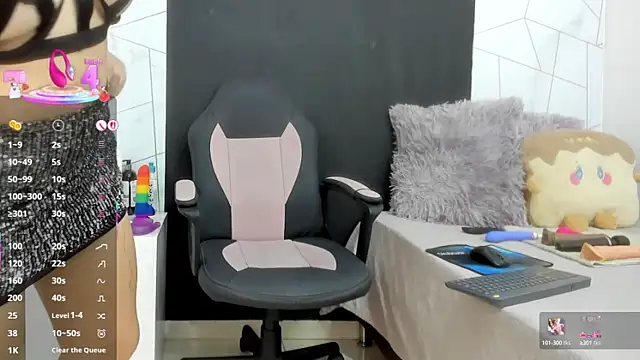 galatea rous online show from September 28, 2025, 7:41 pm