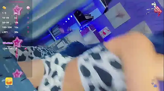 Snapshot of Baby_Aliz chatting on February 5, 2025, 12:42 am Baby Aliz online show from February 5, 2025, 12:42 am