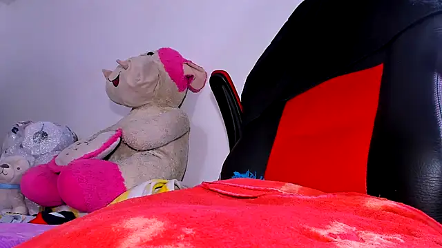 kerlysmith 24 online show from December 27, 2024, 12:39 am