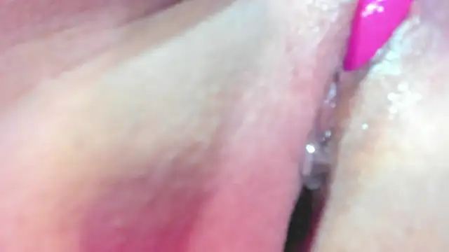 Snapshot of karenmilf_4 chatting on January 5, 2025, 4:25 am karenmilf 4 online show from January 5, 2025, 4:25 am