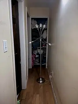 Snapshot of DaddySnowXX chatting on December 17, 2025, 7:03 am DaddySnowXX online show from December 17, 2025, 7:03 am