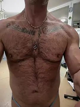 DaddySnowXX online show from April 1, 2026, 8:15 am