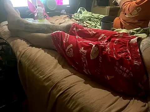 Snapshot of WilldoPita chatting on December 5, 2024, 4:20 am WilldoPita online show from December 5, 2024, 4:20 am