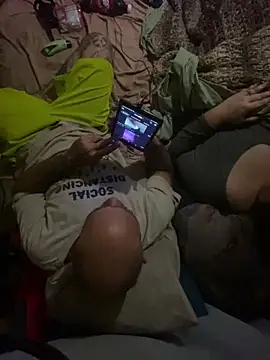 Snapshot of WilldoPita chatting on December 18, 2024, 3:15 am WilldoPita online show from December 18, 2024, 3:15 am