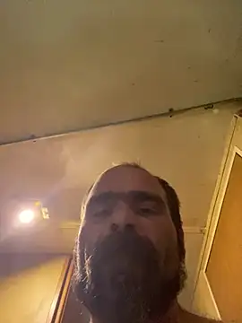 Snapshot of WilldoPita chatting on February 15, 2025, 8:33 pm WilldoPita online show from February 15, 2025, 8:33 pm