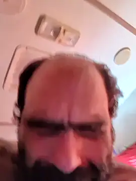 Snapshot of WilldoPita chatting on December 5, 2025, 4:47 pm WilldoPita online show from December 5, 2025, 4:47 pm