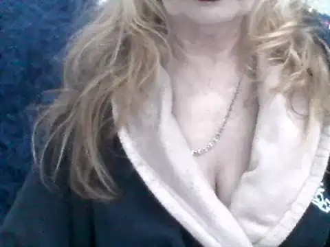 CarlyTreat online show from January 21, 2025, 2:59 pm