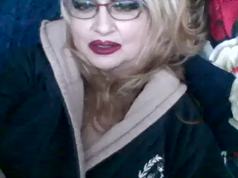 CarlyTreat online show from February 15, 2025, 7:39 pm