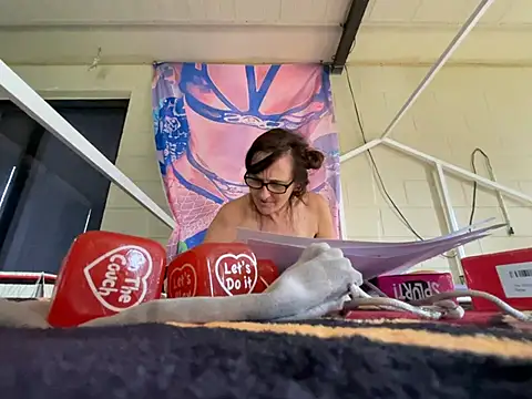 Snapshot of CountrySwingers1987 chatting on December 31, 2024, 4:46 pm CountrySwingers1987 online show from December 31, 2024, 4:46 pm