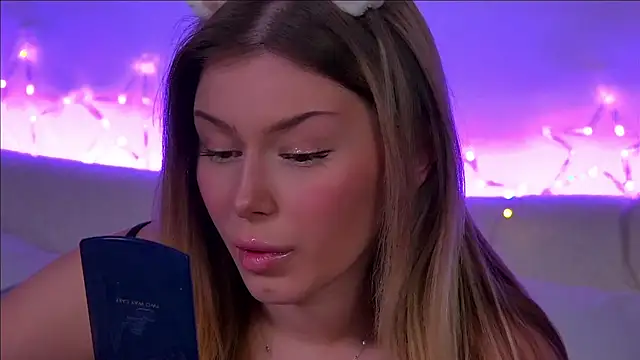 LiliaBianka online show from January 13, 2025, 12:45 pm