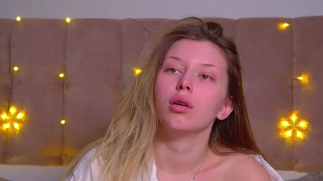 LiliaBianka online show from January 14, 2025, 6:24 am