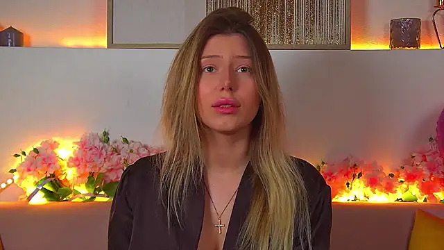 LiliaBianka online show from February 16, 2025, 9:37 am