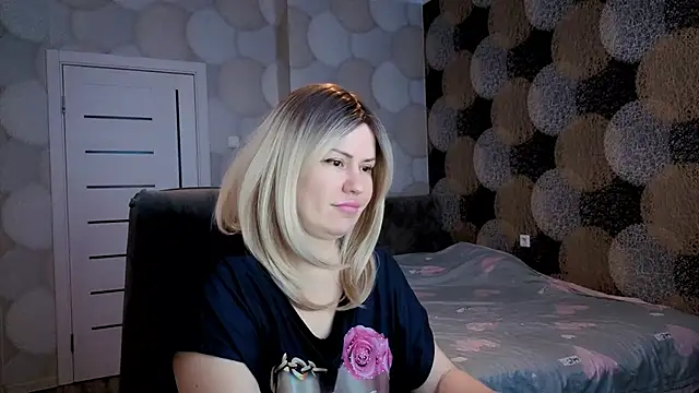 natusik online show from December 12, 2024, 4:59 am