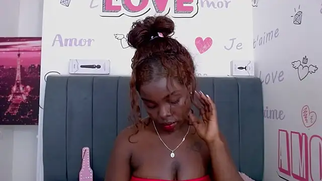 KilyetVera3x online show from February 3, 2025, 4:57 am