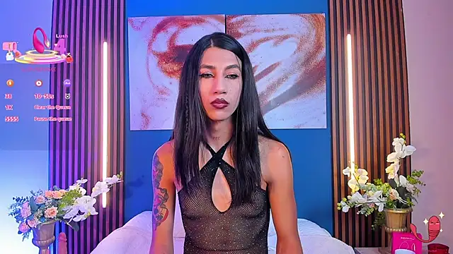 sofiaa grey  online show from September 12, 2025, 1:11 pm