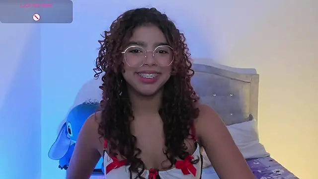 aurora rodriguez online show from March 4, 2025, 7:41 am