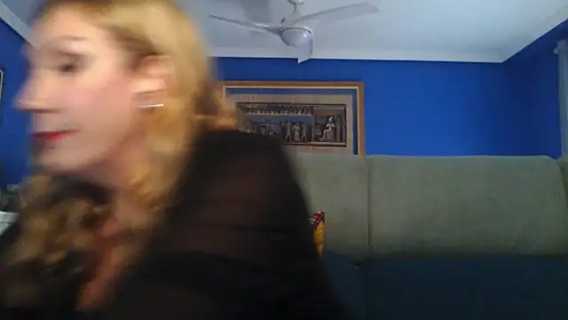 Snapshot of VictoriaVeraxxx chatting on October 23, 2025, 10:25 am VictoriaVeraxxx online show from October 23, 2025, 10:25 am