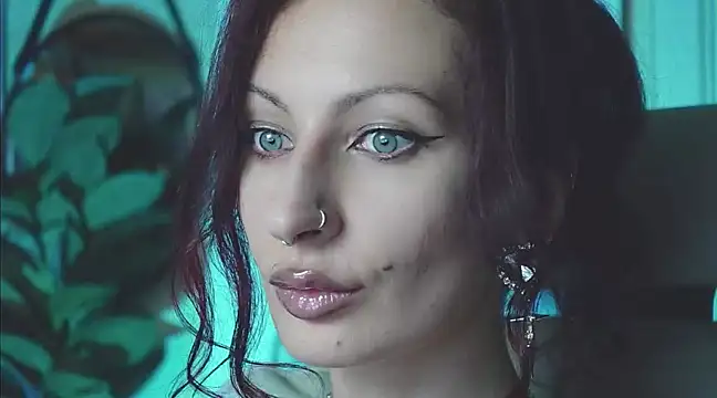 Snapshot of _owner chatting on January 15, 2025, 8:16 pm owner online show from January 15, 2025, 8:16 pm