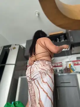 Sol biglips online show from April 7, 2026, 5:46 pm