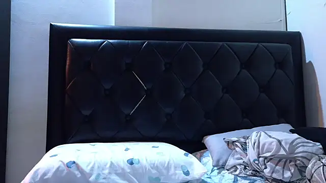 tom thick online show from February 28, 2026, 12:44 am