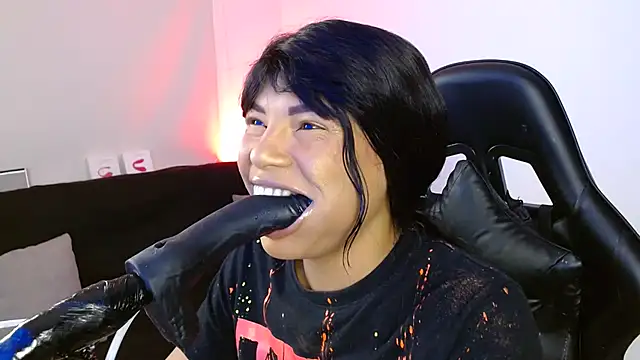 Anabel693 online show from March 17, 2025, 6:11 pm