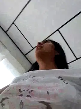 Snapshot of Valeer_abby chatting on January 1, 2025, 2:20 pm Valeer abby online show from January 1, 2025, 2:20 pm