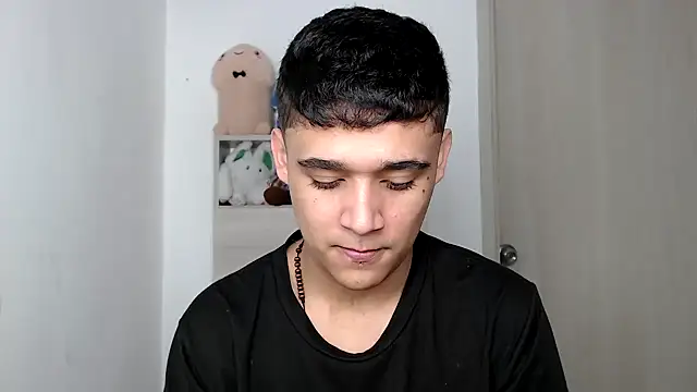 kaiine190 online show from February 12, 2026, 9:26 am