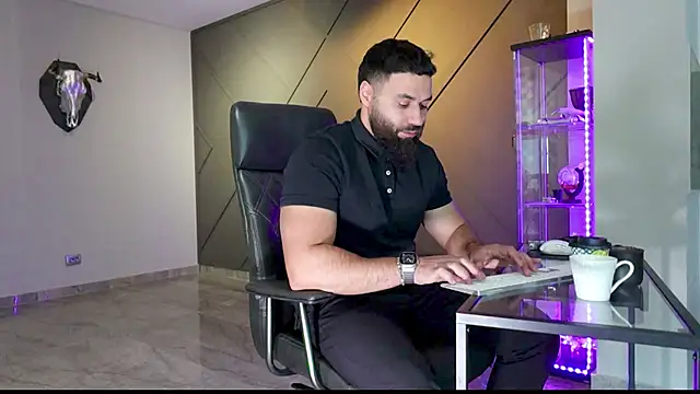 mattmasterss online show from March 8, 2025, 9:06 am