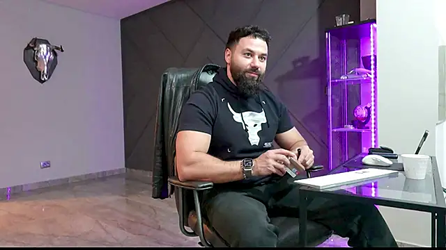 mattmasterss online show from March 13, 2025, 9:16 pm