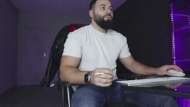 mattmasterss online show from February 9, 2026, 3:21 am