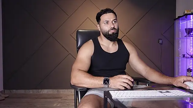 mattmasterss online show from July 1, 2026, 8:08 pm