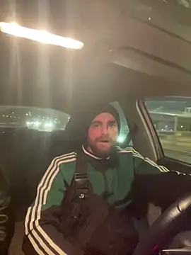 Snapshot of Antonio_Vatooo chatting on December 5, 2024, 8:44 pm Antonio Vatooo online show from December 5, 2024, 8:44 pm