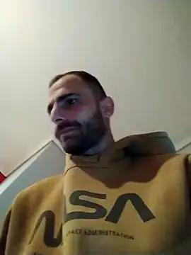 Snapshot of Antonio_Vatooo chatting on December 28, 2024, 7:01 pm Antonio Vatooo online show from December 28, 2024, 7:01 pm