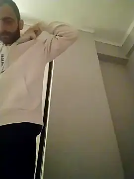 Snapshot of Antonio_Vatooo chatting on January 18, 2025, 12:13 am Antonio Vatooo online show from January 18, 2025, 12:13 am