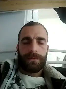 Snapshot of Antonio_Vatooo chatting on January 31, 2025, 7:51 pm Antonio Vatooo online show from January 31, 2025, 7:51 pm