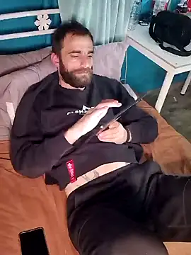 Snapshot of Antonio_Vatooo chatting on February 24, 2025, 7:30 pm Antonio Vatooo online show from February 24, 2025, 7:30 pm