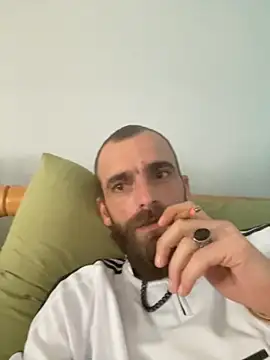 Snapshot of Antonio_Vatooo chatting on September 28, 2025, 12:10 pm Antonio Vatooo online show from September 28, 2025, 12:10 pm