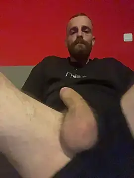 Snapshot of Antonio_Vatooo chatting on November 4, 2025, 9:14 pm Antonio Vatooo online show from November 4, 2025, 9:14 pm