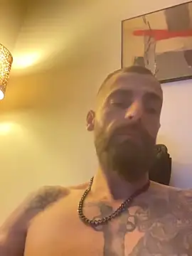 Snapshot of Antonio_Vatooo chatting on November 5, 2025, 11:27 pm Antonio Vatooo online show from November 5, 2025, 11:27 pm