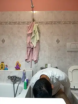 Gionnytav online show from October 13, 2025, 4:45 am