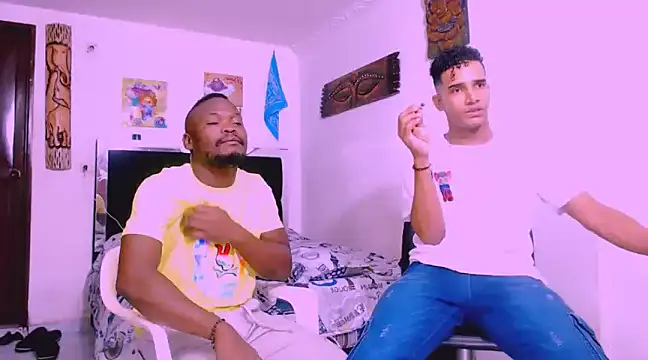 latinhot9631 online show from March 20, 2025, 8:19 pm