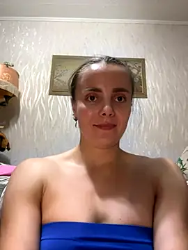 AlisaKissss online show from September 21, 2025, 7:04 pm