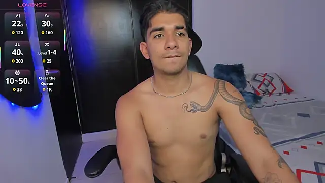 valentino santoss online show from December 3, 2025, 7:34 pm