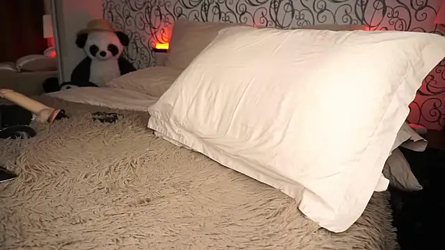 Foxy irene online show from February 27, 2025, 2:00 pm