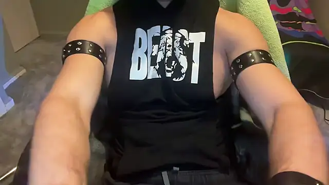 Snapshot of KinkyPlayerrr chatting on February 22, 2025, 10:09 pm KinkyPlayerrr online show from February 22, 2025, 10:09 pm