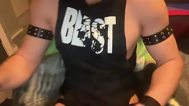 Snapshot of KinkyPlayerrr chatting on March 8, 2025, 9:08 pm KinkyPlayerrr online show from March 8, 2025, 9:08 pm