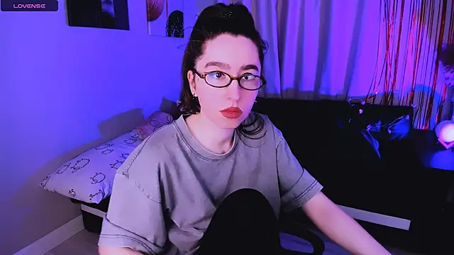 Lily xBabe online show from February 15, 2026, 8:02 am