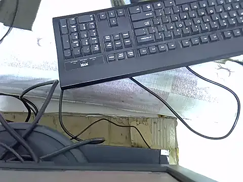 Snapshot of springly_love chatting on October 21, 2025, 9:21 am springly love online show from October 21, 2025, 9:21 am