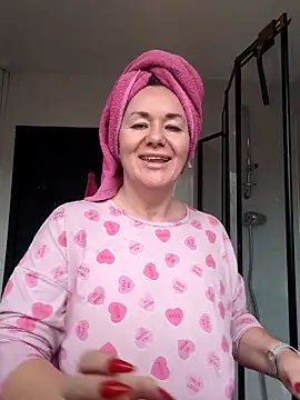 Snapshot of KinkyLittleWitch chatting on May 21, 2026, 10:33 am KinkyLittleWitch online show from May 21, 2026, 10:33 am