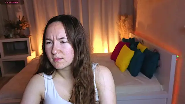 Little doll meow online show from September 25, 2025, 2:48 am